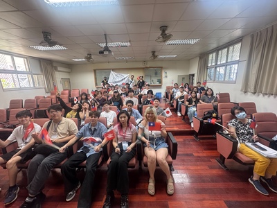台南應用科技大學舉辦境外新生說明會,協助境外新生熟悉學習環境。