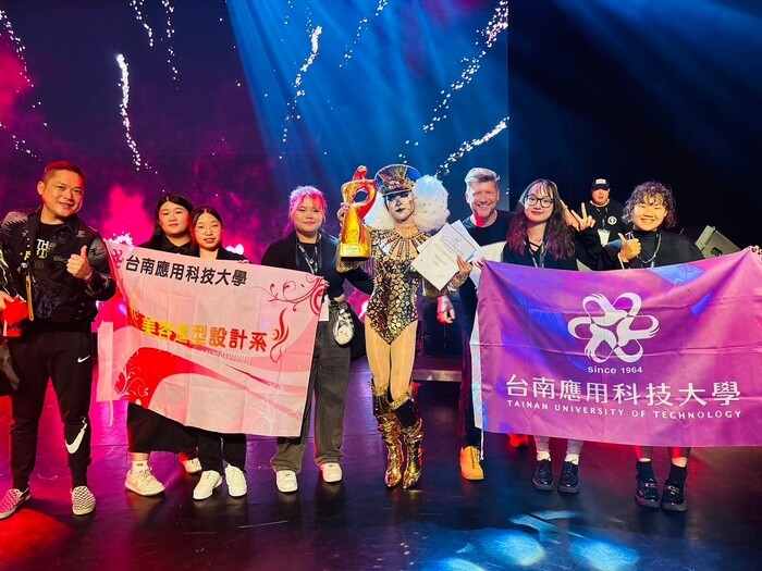 南應大美容系-新星李翊楓勇奪世界人體彩繪雙冠圖片