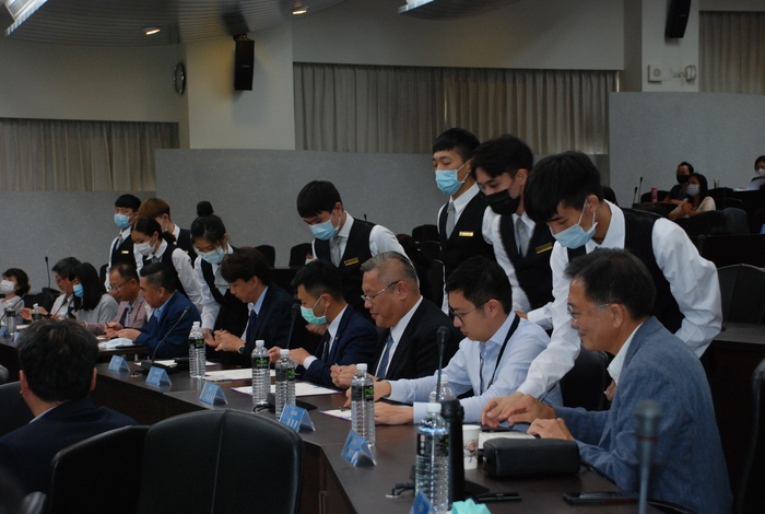 台南應用科技大學與台南在地化十大企業集團簽約結盟聯手合作圖片